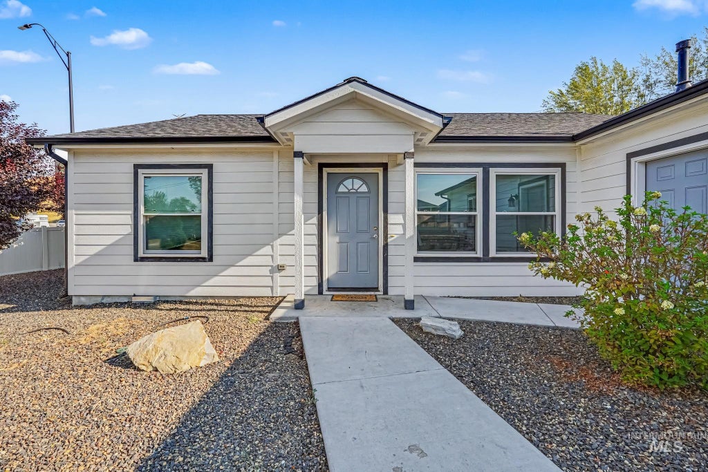 Photo of 7764 Gary Ln, Boise, ID 83714 (MLS # 98999912)