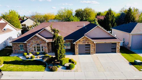 Photo of 2782 Sun Meadow Drive, Twin Falls, ID 83301 (MLS # 98960565)