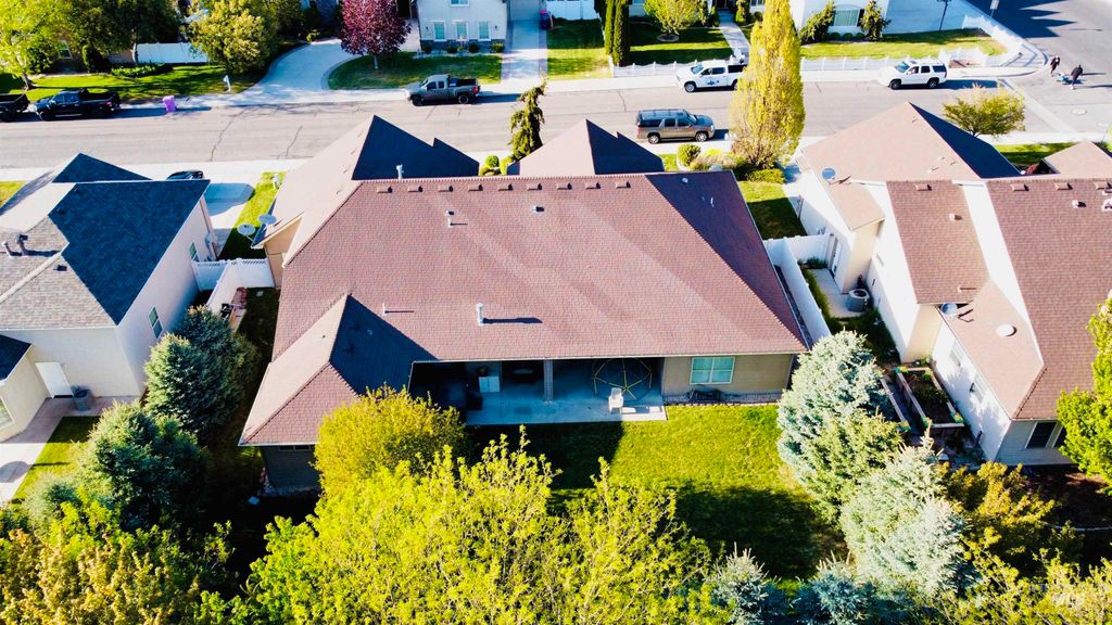 Photo of 2782 Sun Meadow Drive, Twin Falls, ID 83301 (MLS # 98960565)