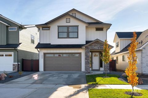 Photo of 3827 W Stone House Ln, Eagle, ID 83616 (MLS # 98966309)