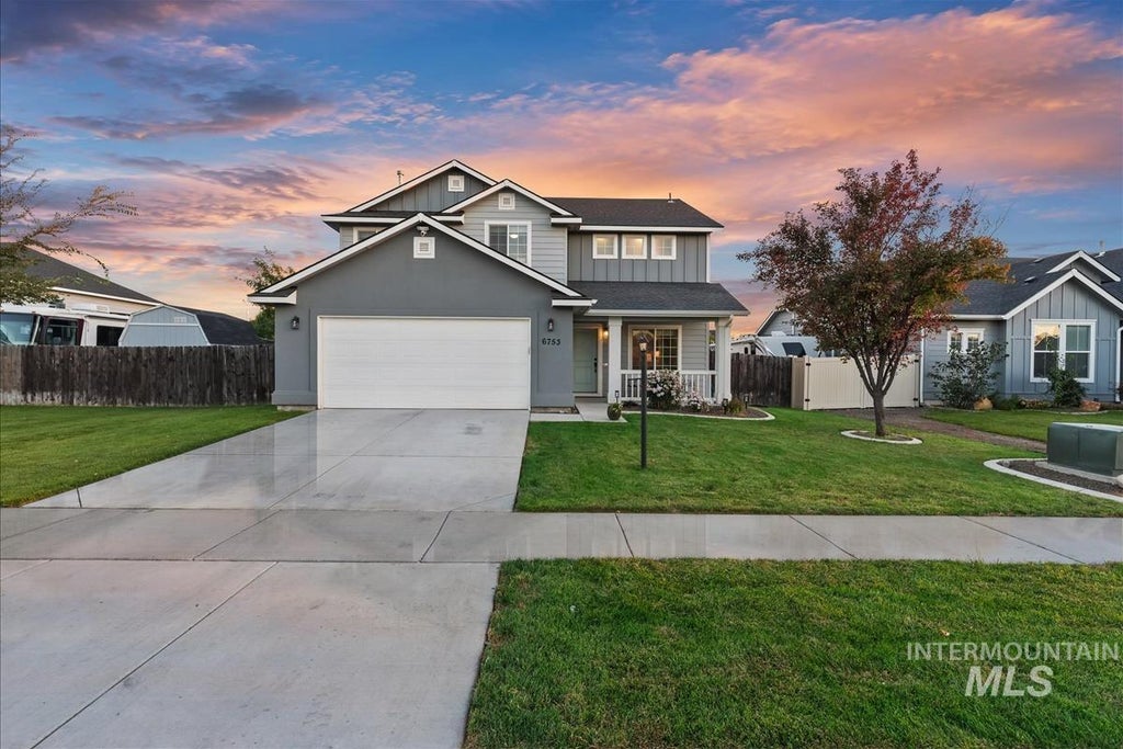 Photo of 6753 E Grangewood St, Nampa, ID 83687 (MLS # 99001023)