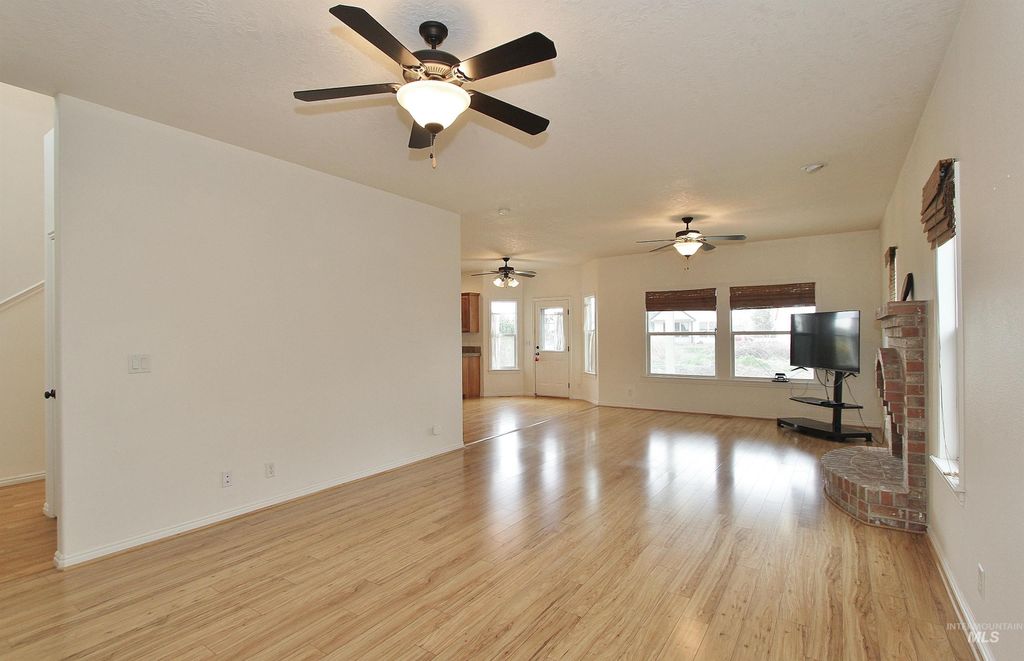 Photo of 689 Triumph Dr, Middleton, ID 83644 (MLS # 98980292)