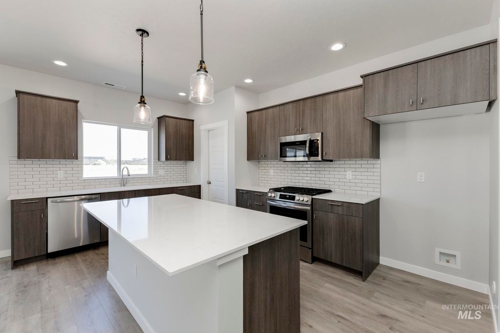 Photo of 5041 S Amorita Ave, Meridian, ID 83642 (MLS # 98965854)