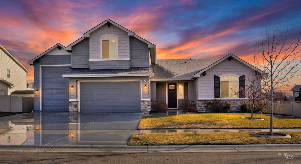 Photo of 5092 N Cunard Way, Meridian, ID 83646 (MLS # 98975030)