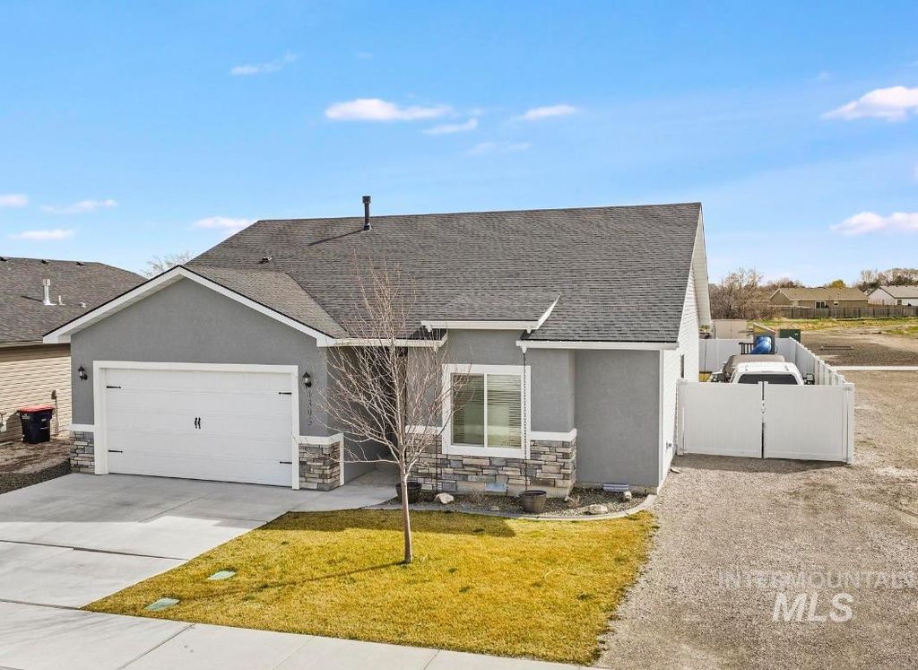 Photo of 1393 Golden Pheasant Dr, Twin Falls, ID 83301 (MLS # 98977991)