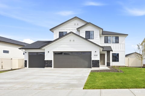 Photo of 14080 Shiny Spruce St, Caldwell, ID 83607 (MLS # 98996127)