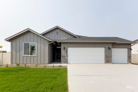 Photo of 16695 Sentinel Ave, Caldwell, ID 83607 (MLS # 98959920)
