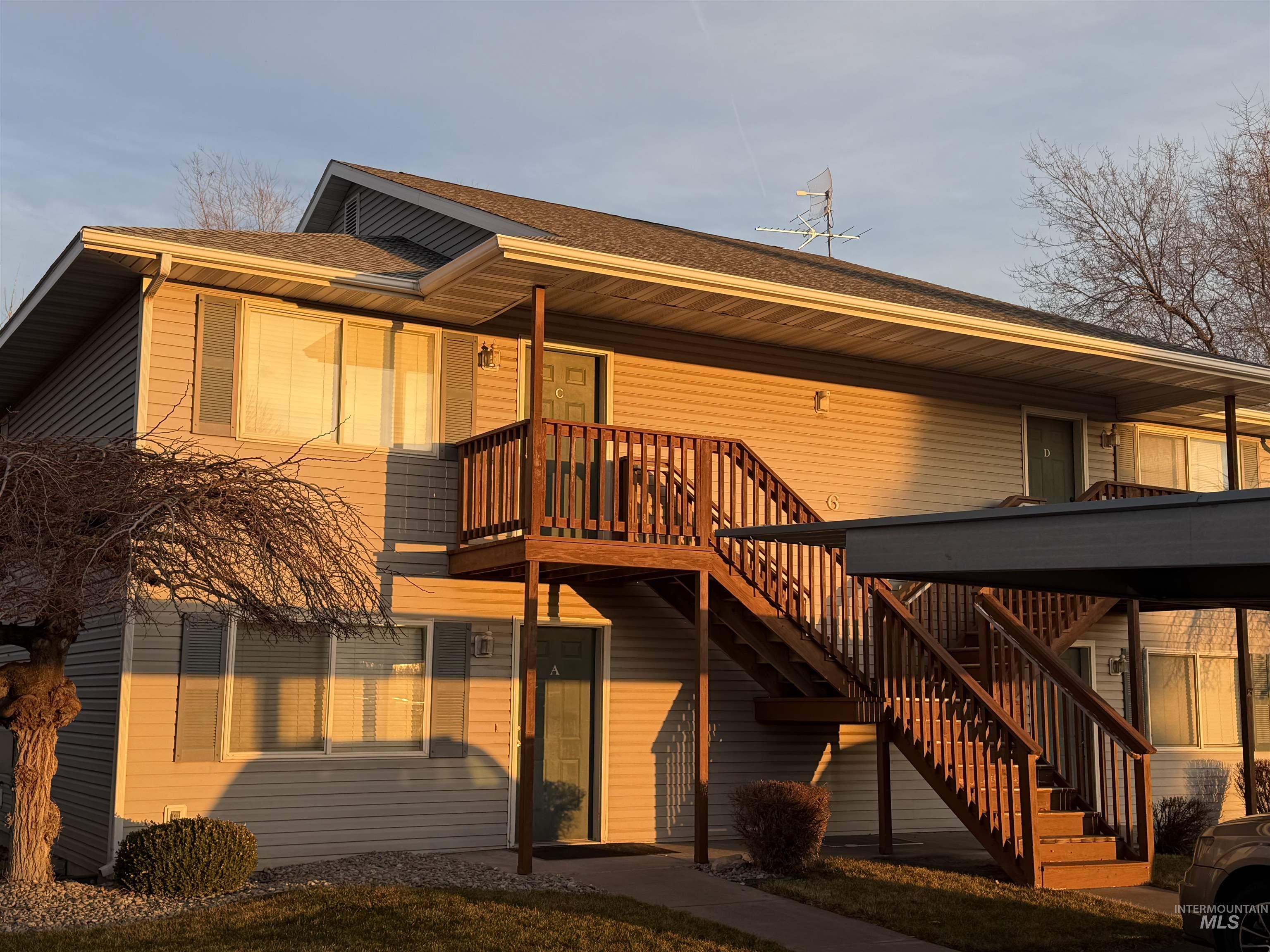 2140 Elizabeth Blvd Bldg 6