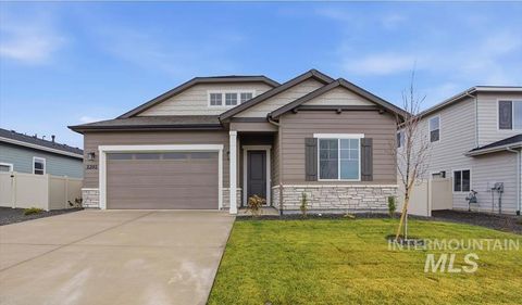 Photo of 2292 N Ice Fire Ave, Star, ID 83669 (MLS # 98969034)