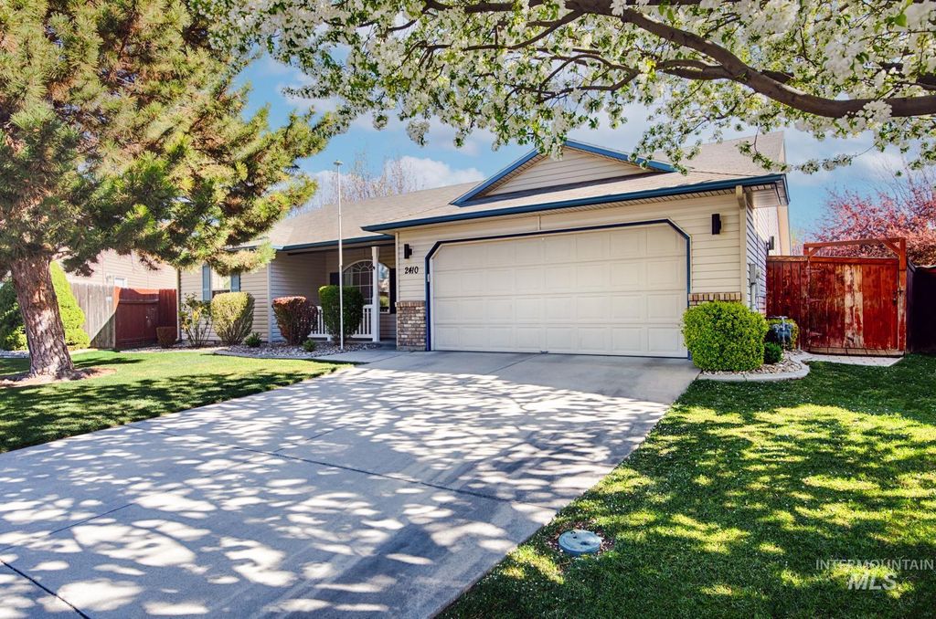 Photo of 2410 N Hawaiian Hawk Pl, Kuna, ID 83634 (MLS # 98981522)