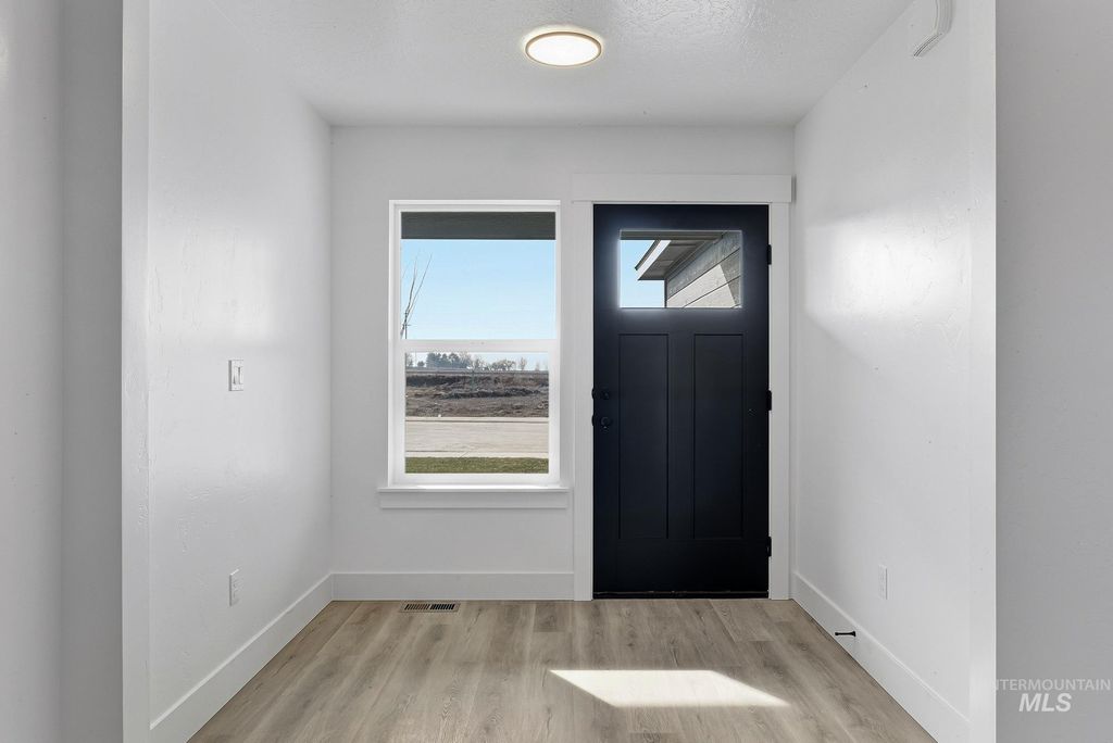 Photo of 1140 Velvet Loop, Wilder, ID 83676 (MLS # 98972547)