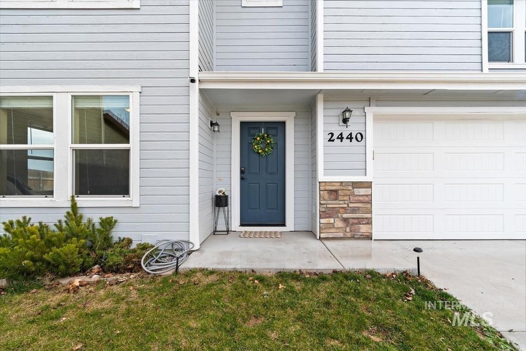 Photo of 2440 N Hose Gulch Ave, Kuna, ID 83634 (MLS # 98984822)