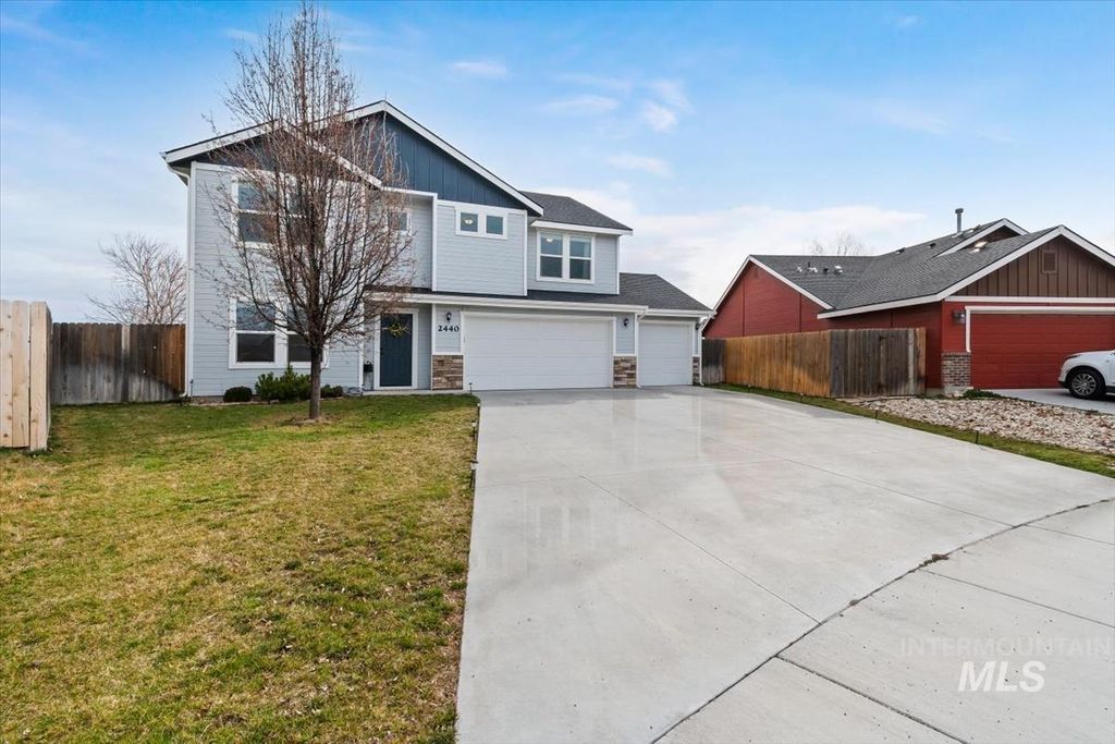 Photo of 2440 N Hose Gulch Ave, Kuna, ID 83634 (MLS # 98984822)