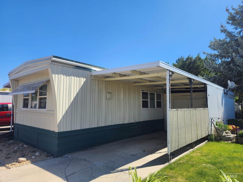 Photo of 1715 W Flamingo Sp 18 AVE, Nampa, ID 83651 (MLS # 98987361)