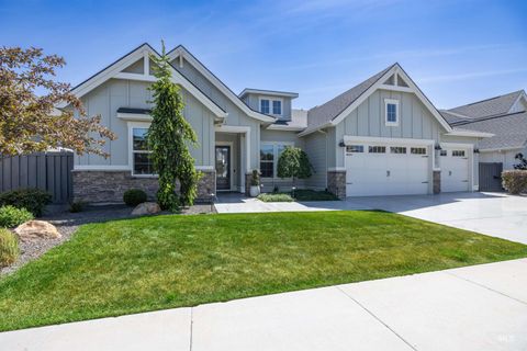 Photo of 3873 E Mardia St, Meridian, ID 83642 (MLS # 98985395)