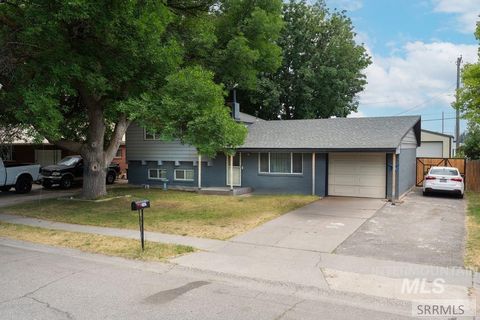 Photo of 2483 Mars Street, Idaho Falls, ID 83402 (MLS # 98982073)