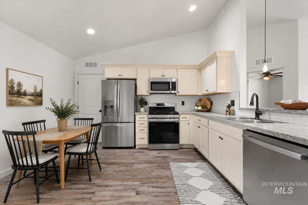 Photo of 16935 Bethany Ave, Caldwell, ID 83607 (MLS # 98998447)