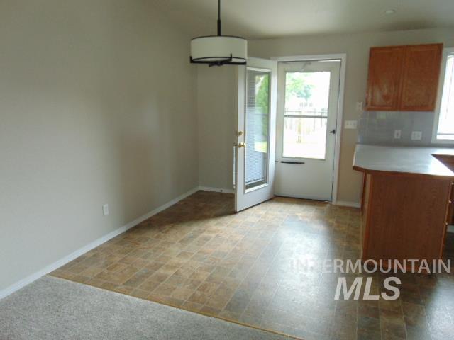 2507 N Laughridge Ave