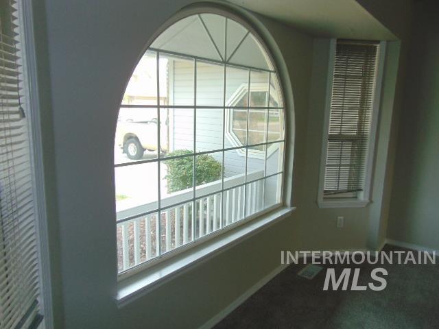 2507 N Laughridge Ave