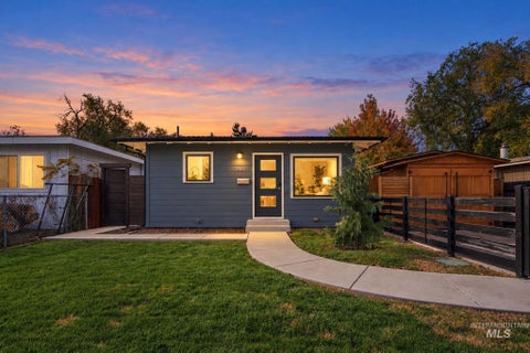 Photo of 2121 S Atlantic St, Boise, ID 83705 (MLS # 99005209)