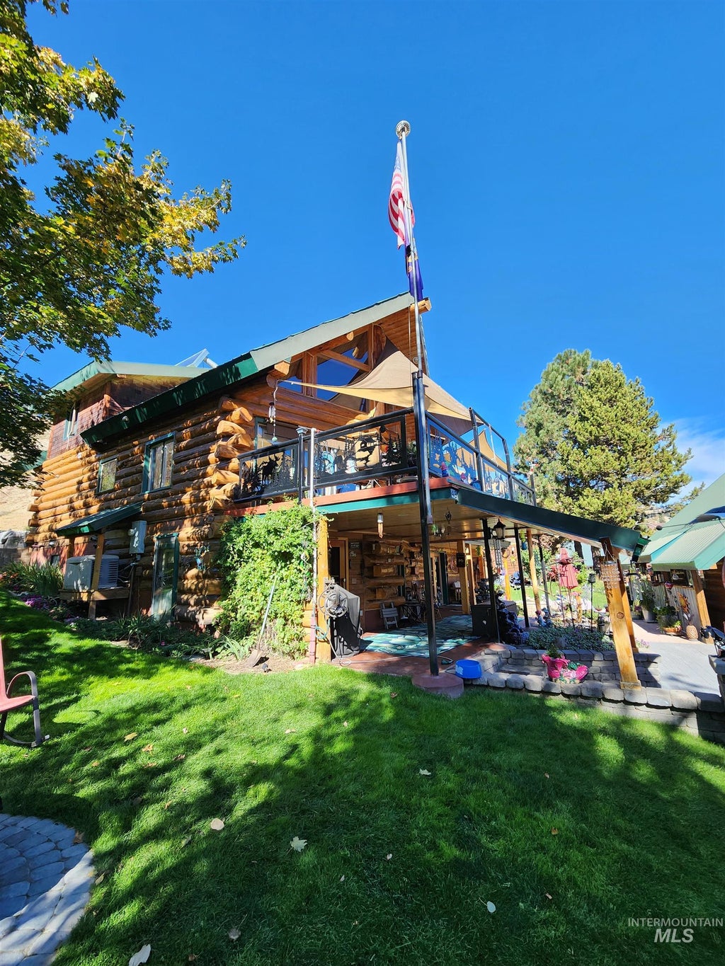 Photo of 483 N Alpine Circle, Pine, ID 83647 (MLS # 98964626)