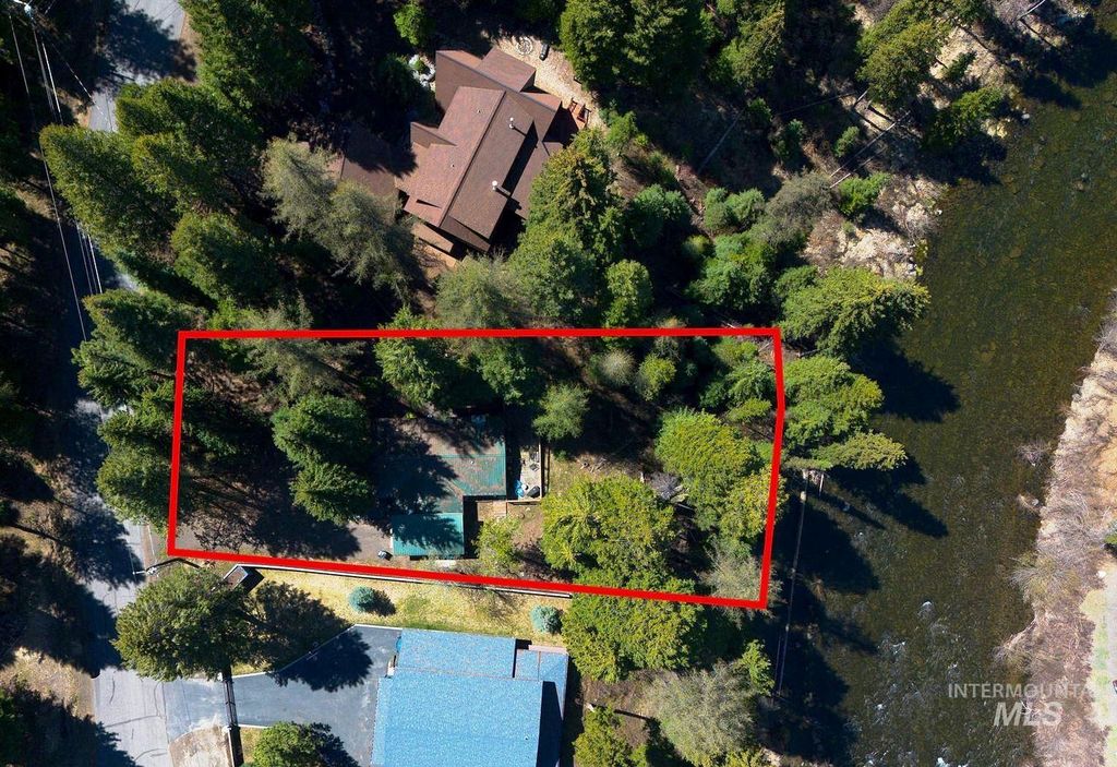 Photo of 411 Rio Vista Blvd, McCall, ID 83638 (MLS # 98987143)