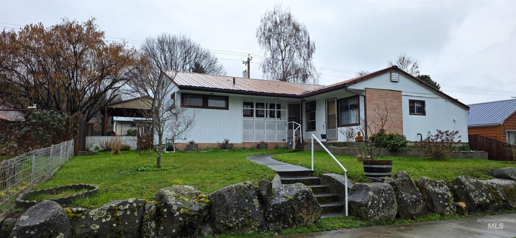 Photo of 712 Hill St, Kamiah, ID 83536 (MLS # 98977975)