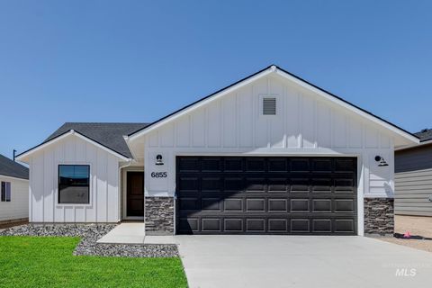 Photo of 6855 S Old Farm Ave, Meridian, ID 83642 (MLS # 98955266)