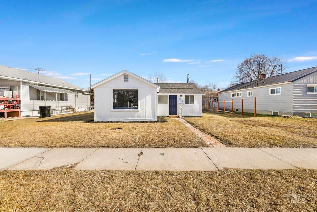 Photo of 1251 Almo Ave, Burley, ID 83318 (MLS # 98973746)