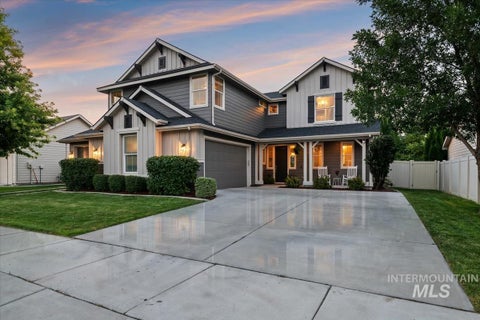Photo of 1474 W Bear Track Dr, Meridian, ID 83642 (MLS # 98995092)