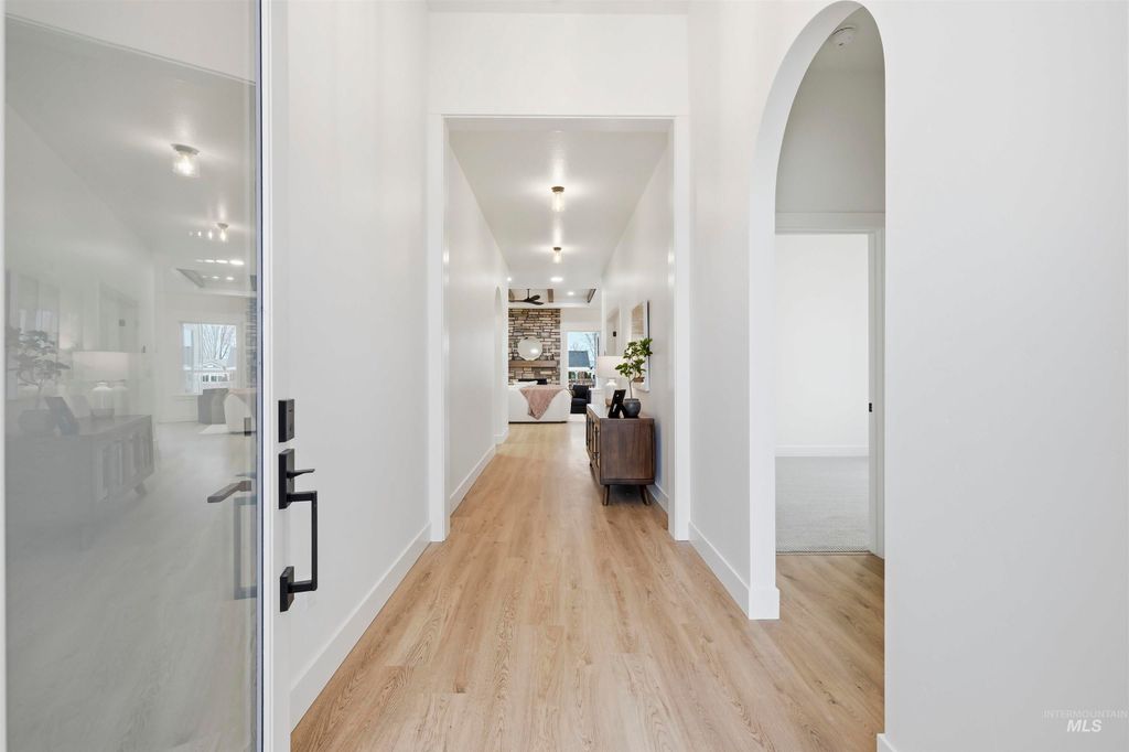 Photo of 495 W Millstone St, Middleton, ID 83644 (MLS # 98972513)