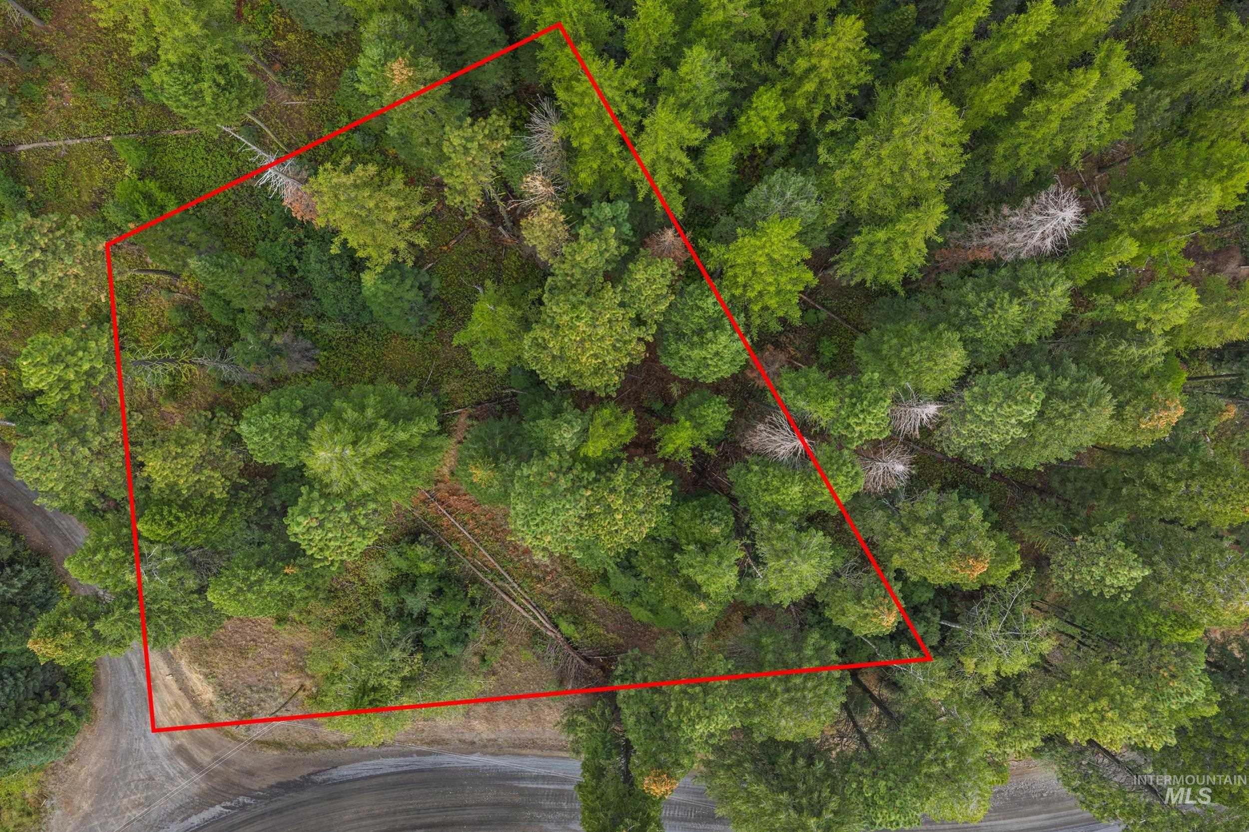 1 acre. Lot lines are approximate.