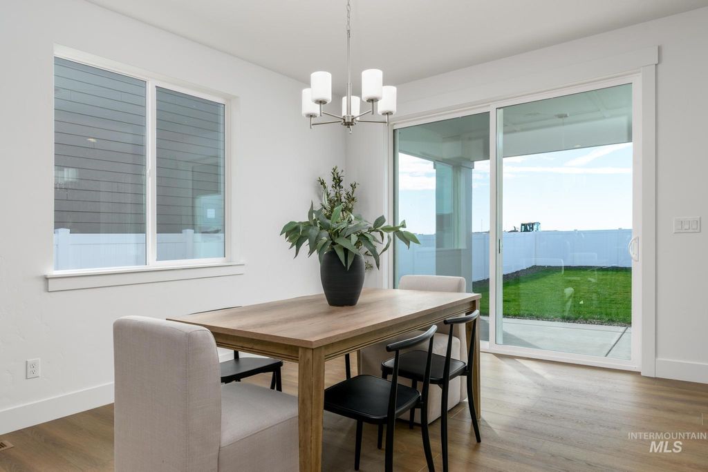 Photo of 5527 N Patimos Ave, Meridian, ID 83646 (MLS # 98964610)