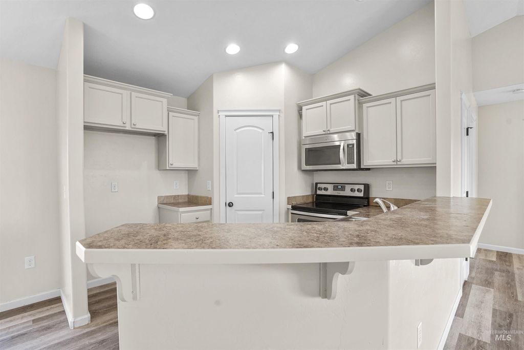 Photo of 316 Watchmaker Street, Twin Falls, ID 83301 (MLS # 98973658)