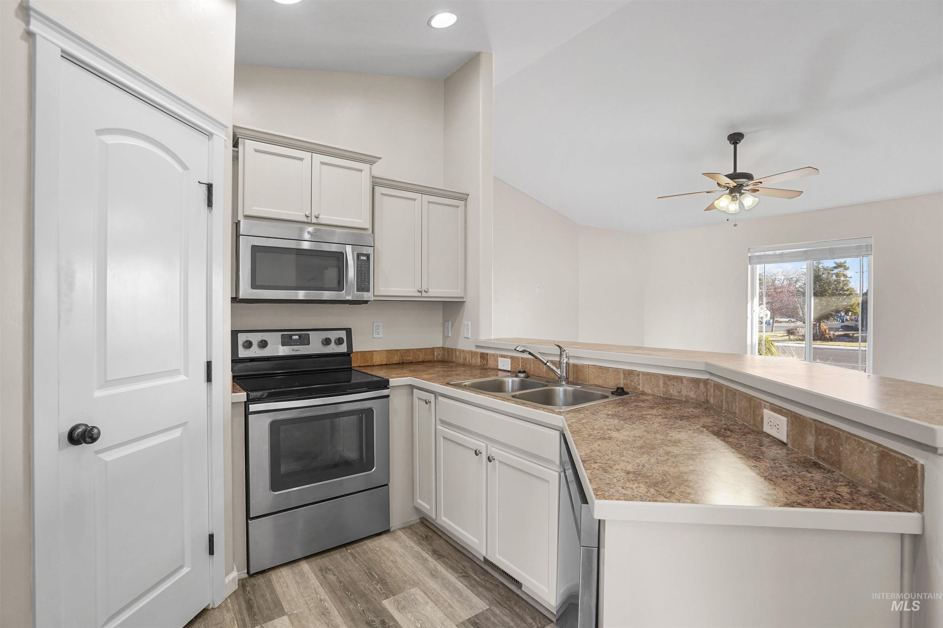 316 Watchmaker Street