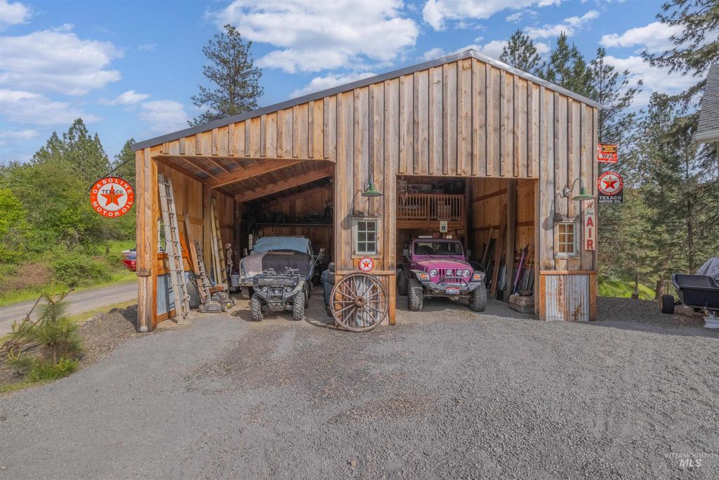 Photo of 643 Adams Road, Orofino, ID 83544 (MLS # 98974256)