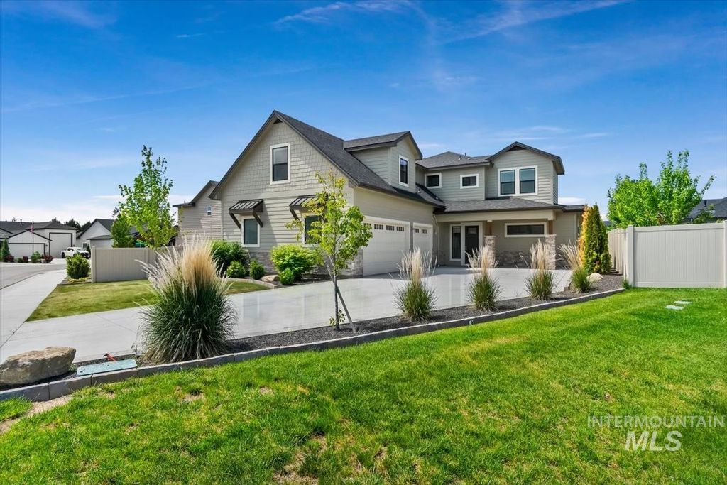 Photo of 2943 N Sun City Ave, Star, ID 83669 (MLS # 98986081)