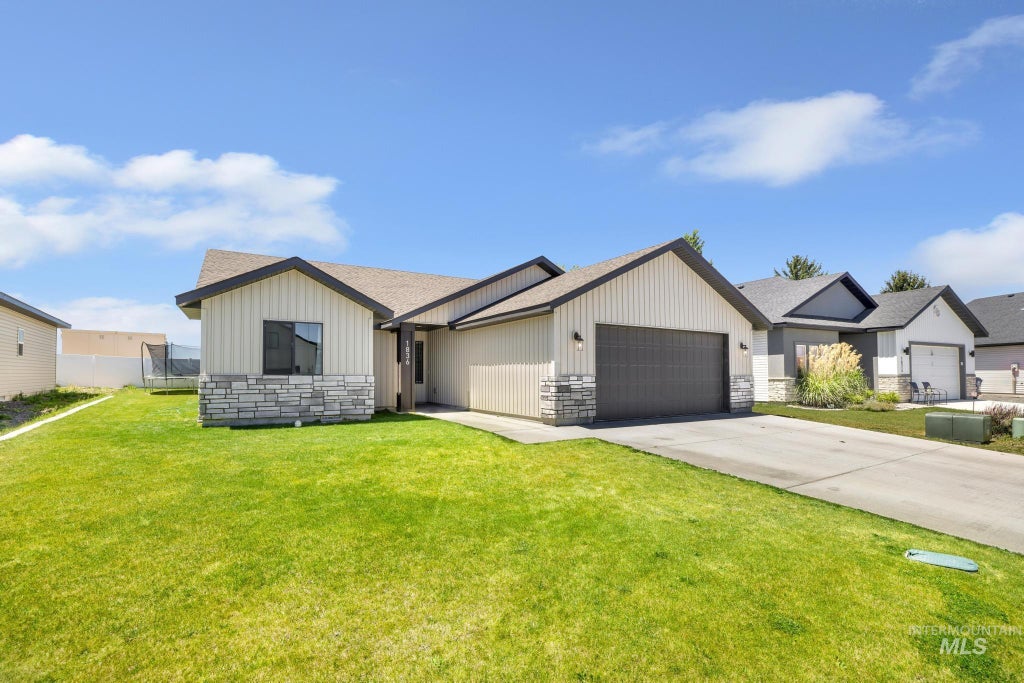Photo of 1836 Gage Ave, Twin Falls, ID 83301 (MLS # 98990803)
