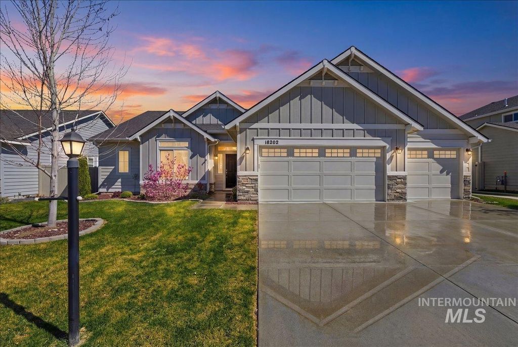Photo of 16202 Dietz Way, Caldwell, ID 83607 (MLS # 98979760)