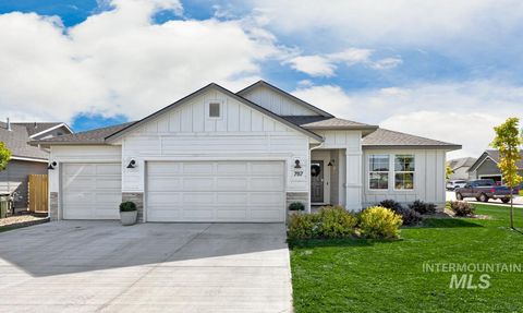 Photo of 787 W Treehouse Way, Kuna, ID 83634 (MLS # 98963497)