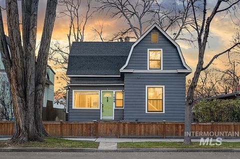 Photo of 1409 N 11th St, Boise, ID 83702 (MLS # 98969097)