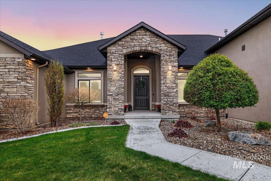 Photo of 3485 E 3880 N, Kimberly, ID 83341 (MLS # 98982217)