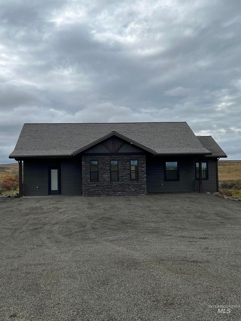 Photo of 137 Angus Ranch Road, Grangeville, ID 83539 (MLS # 98953545)