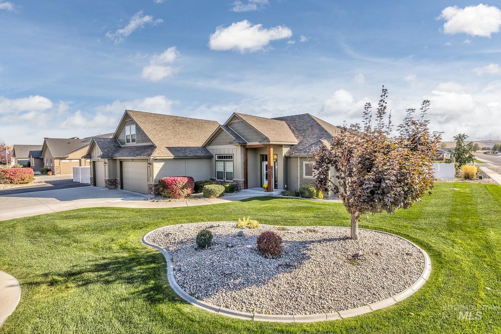 Photo of 2600 NE 16th Avenue, Payette, ID 83661 (MLS # 99001969)