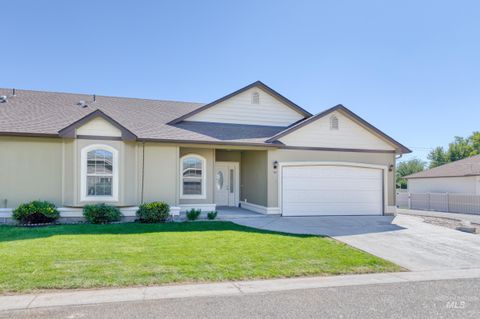 Photo of 178 Ash Loop, Fruitland, ID 83619 (MLS # 98959209)