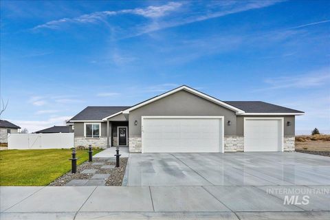 Photo of 516 Norkotah, Rupert, ID 83350 (MLS # 98969550)