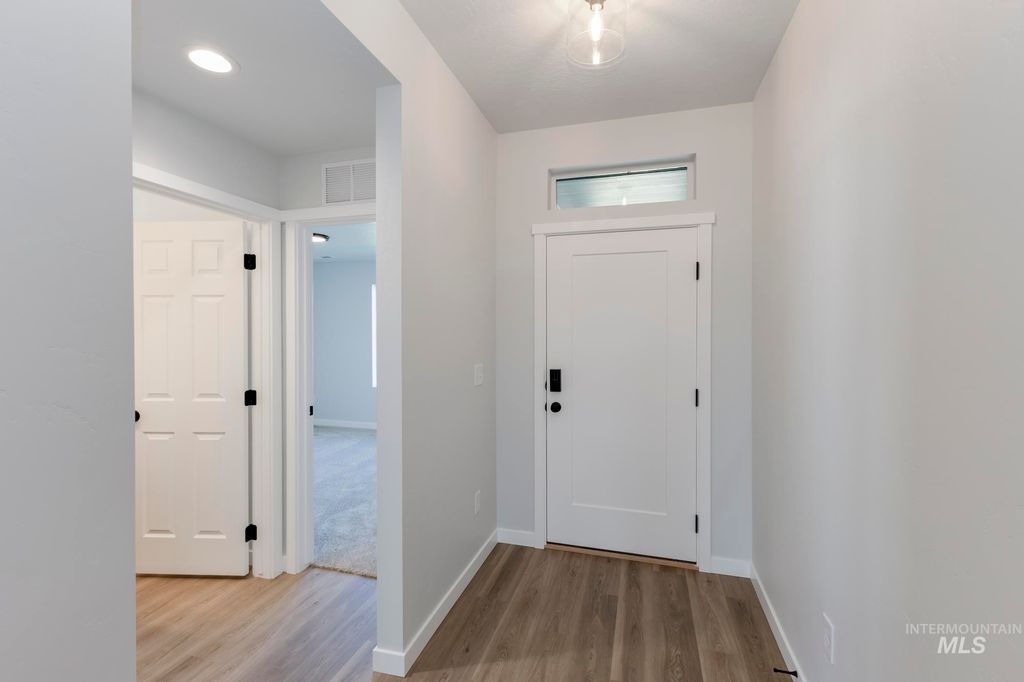 Photo of 7083 E Shields Dr, Nampa, ID 83687 (MLS # 98981861)