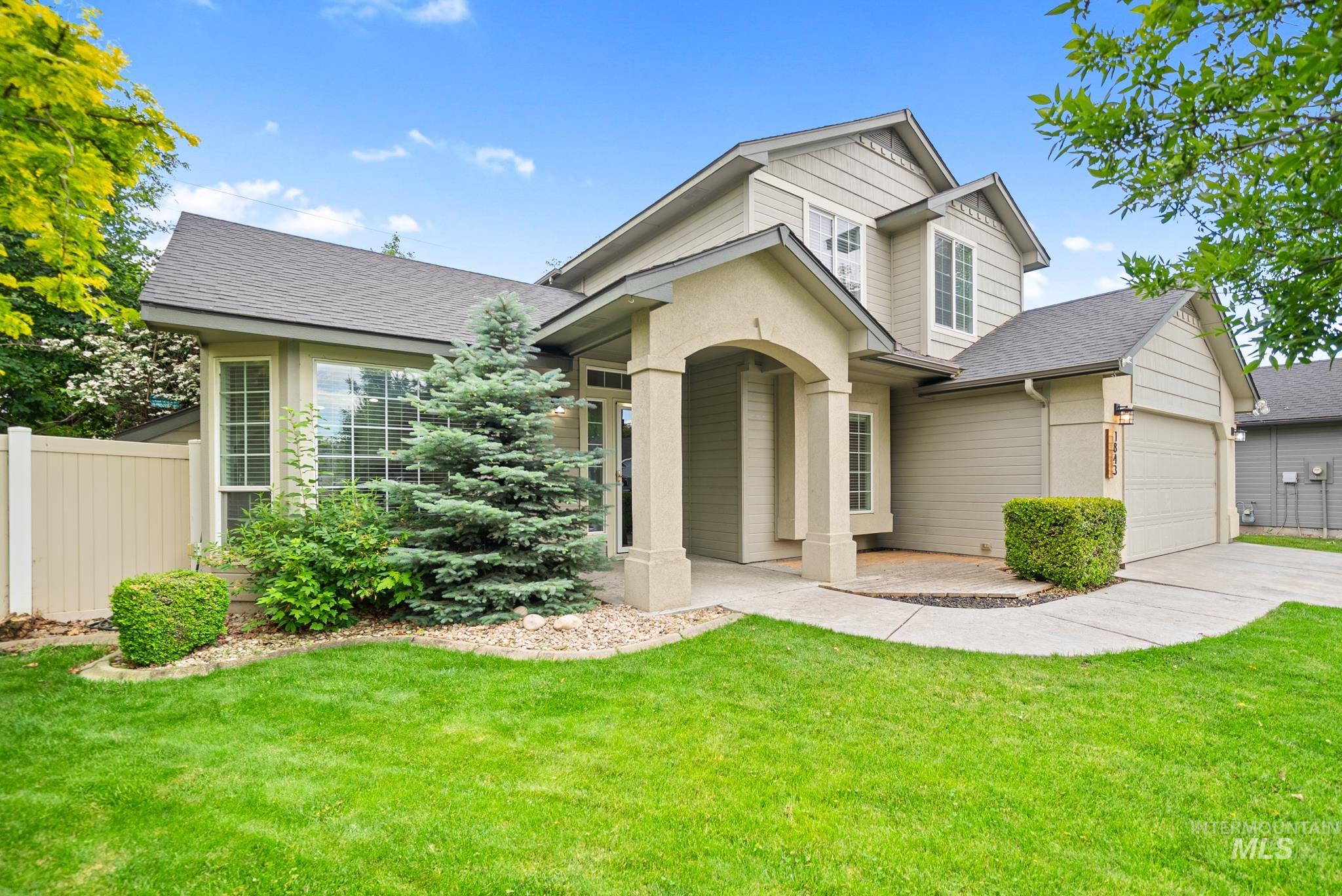 1843 W Pond Stone