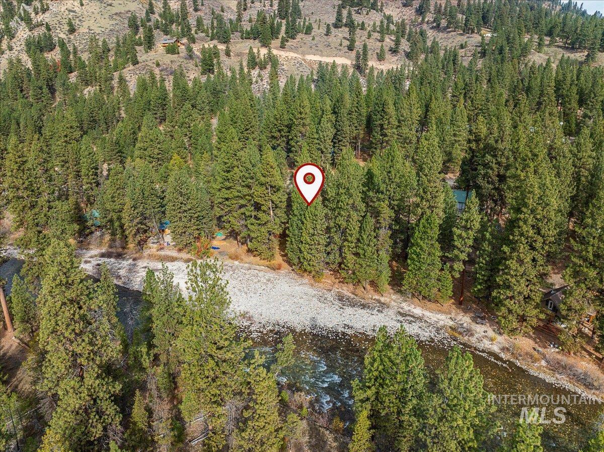 Aerial view of property and surrounding area