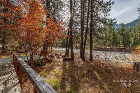 Photo of 1 Hidden Way, Lowman, ID 83637 (MLS # 98963211)